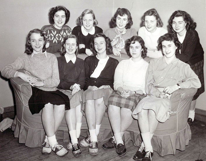 Molly with Wellesley group